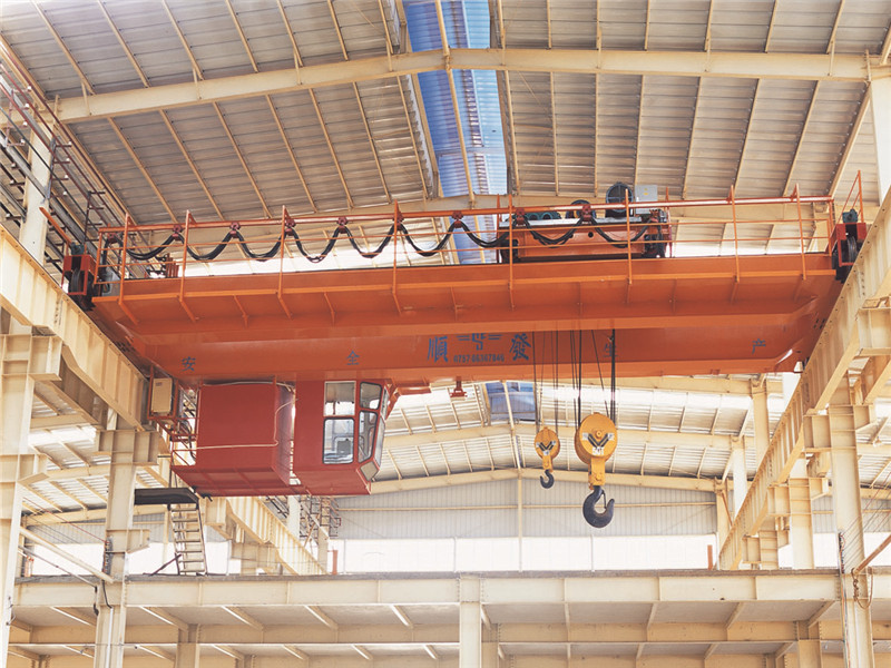 QD型通用橋式起重機(jī)-2.jpg QD型通用橋式起重機(jī)